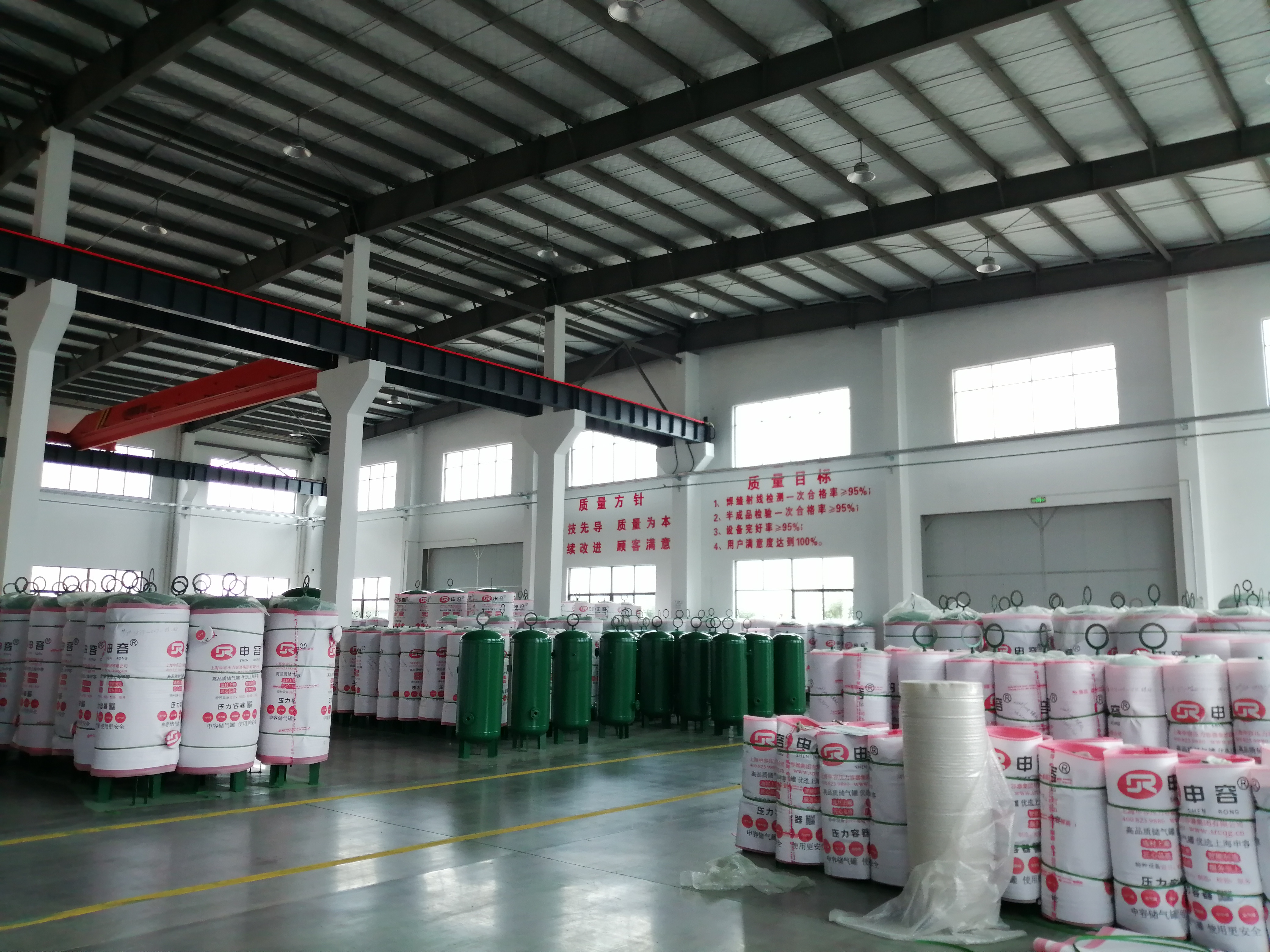 申容儲氣罐倉庫一角 申容儲氣罐倉庫一角