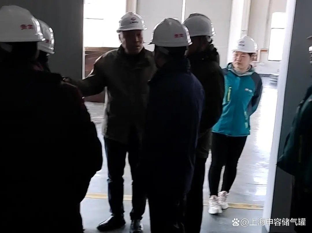 特檢院參觀考察申容集團(tuán) 特檢院參觀考察申容集團(tuán)