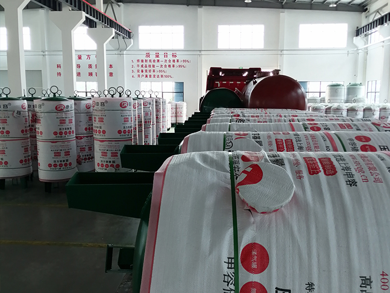 申容儲(chǔ)氣罐倉庫一角 申容儲(chǔ)氣罐倉庫一角